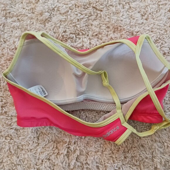 New Balance Sports Bra Size Medium Padded Exercise Workout Pink Yellow - Picture 5 of 8